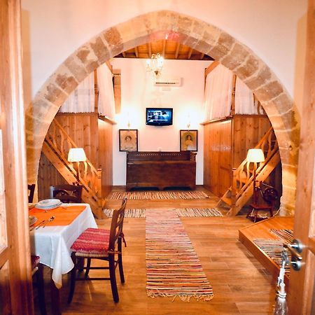Villa Patitiri Traditional House With Hot Tub Archangelos  Exterior photo
