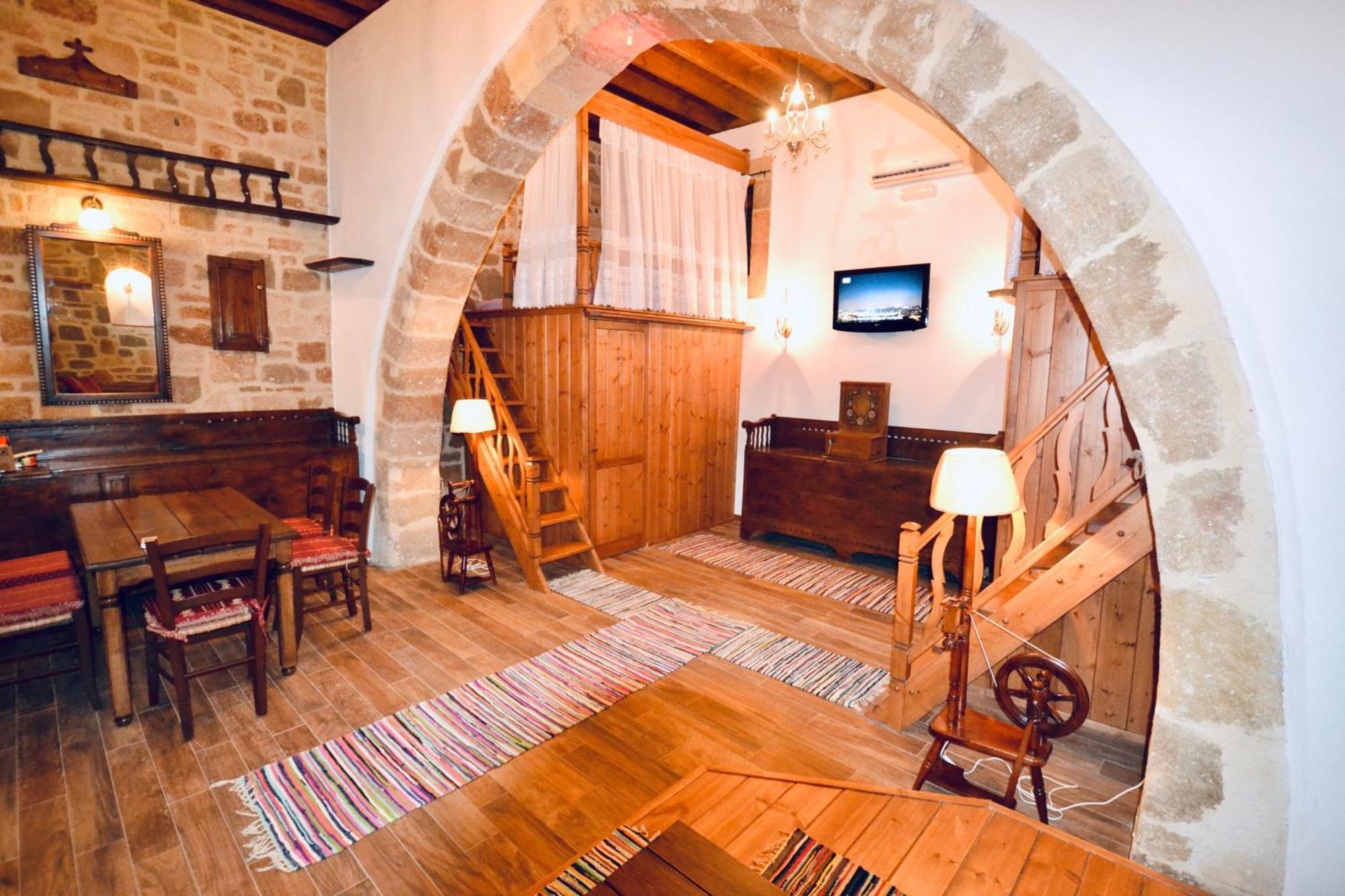 Villa Patitiri Traditional House With Hot Tub Archangelos  Exterior photo
