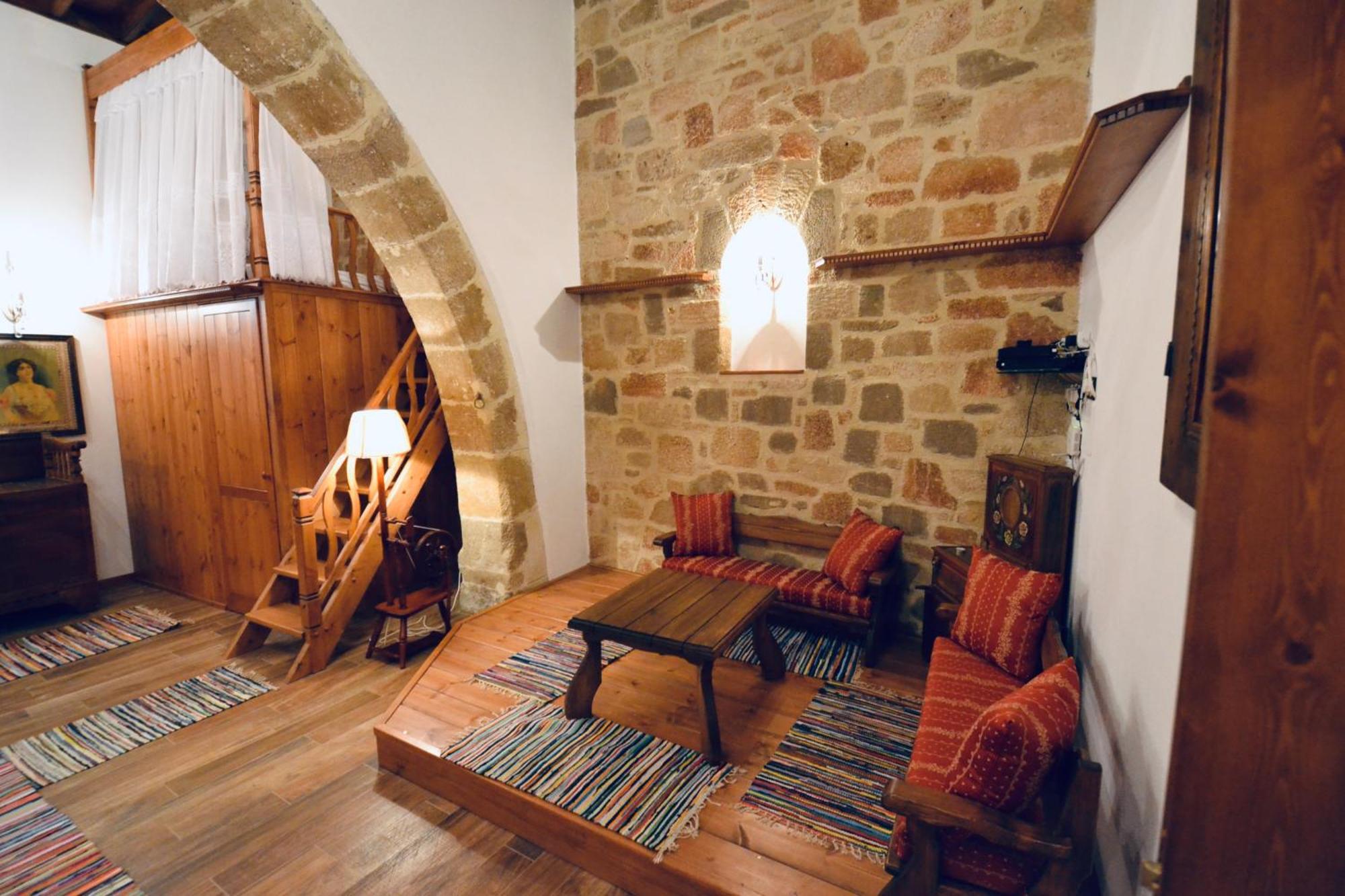 Villa Patitiri Traditional House With Hot Tub Archangelos  Exterior photo